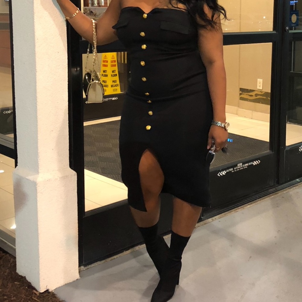 Dress - Picture 2 of 2